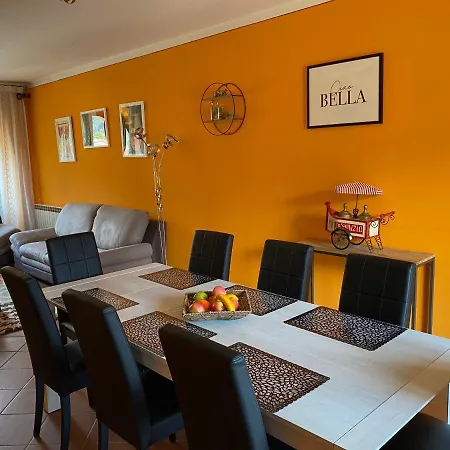 Casa Elvy Al Apartman *