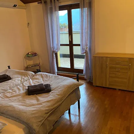 Casa Elvy Al Apartment